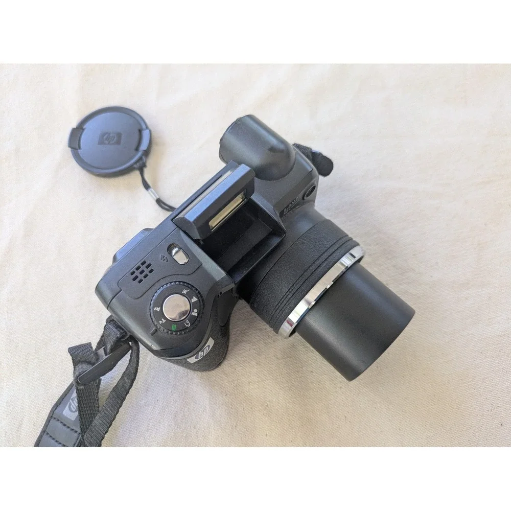 HP Photosmart 945 Digital Camera 5.3MP 56x Zoom Black Bridge Camera Working